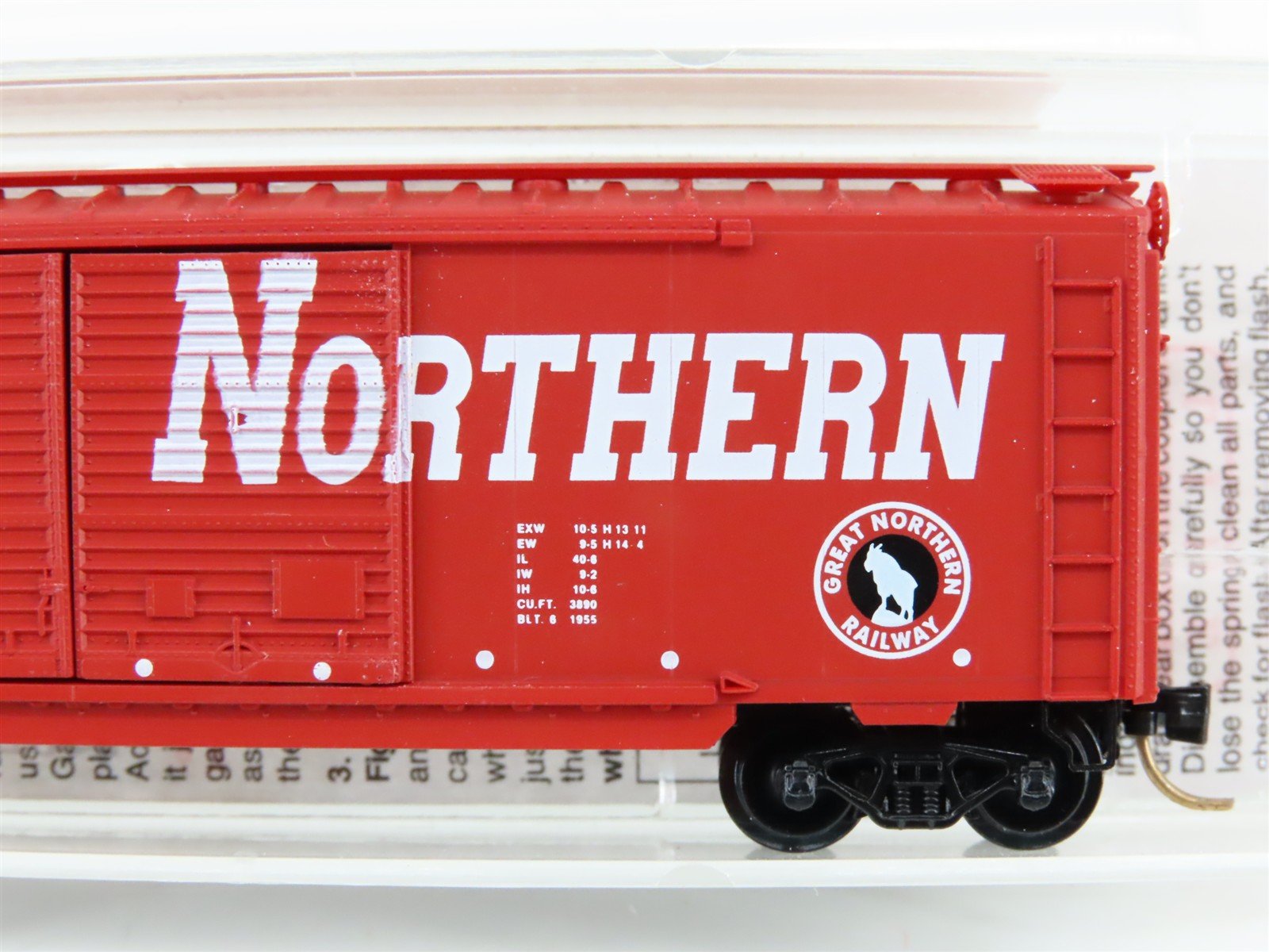 N Scale Micro-Trains MTL 23220 GN Great Northern 40' Double Door Box Car #3486