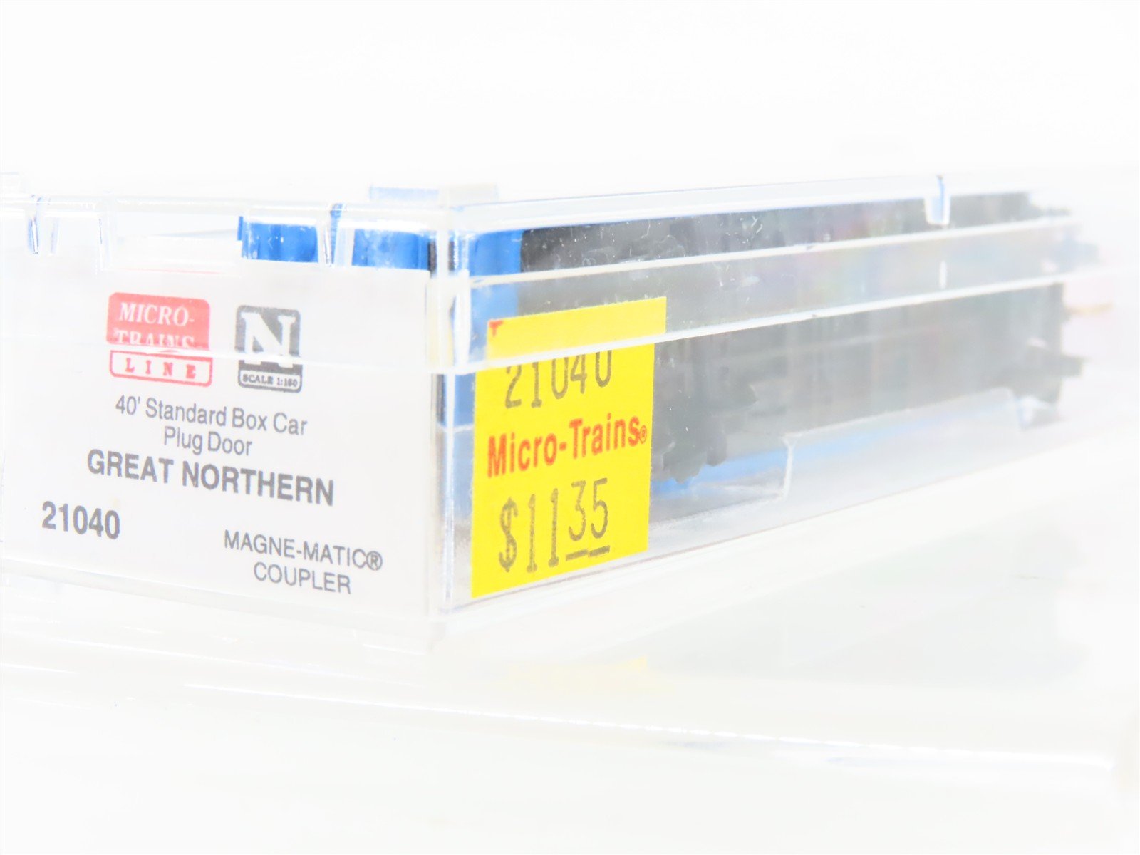 N Scale Micro-Trains MTL 21040 GN Great Northern 40' Plug Door Box Car #6619