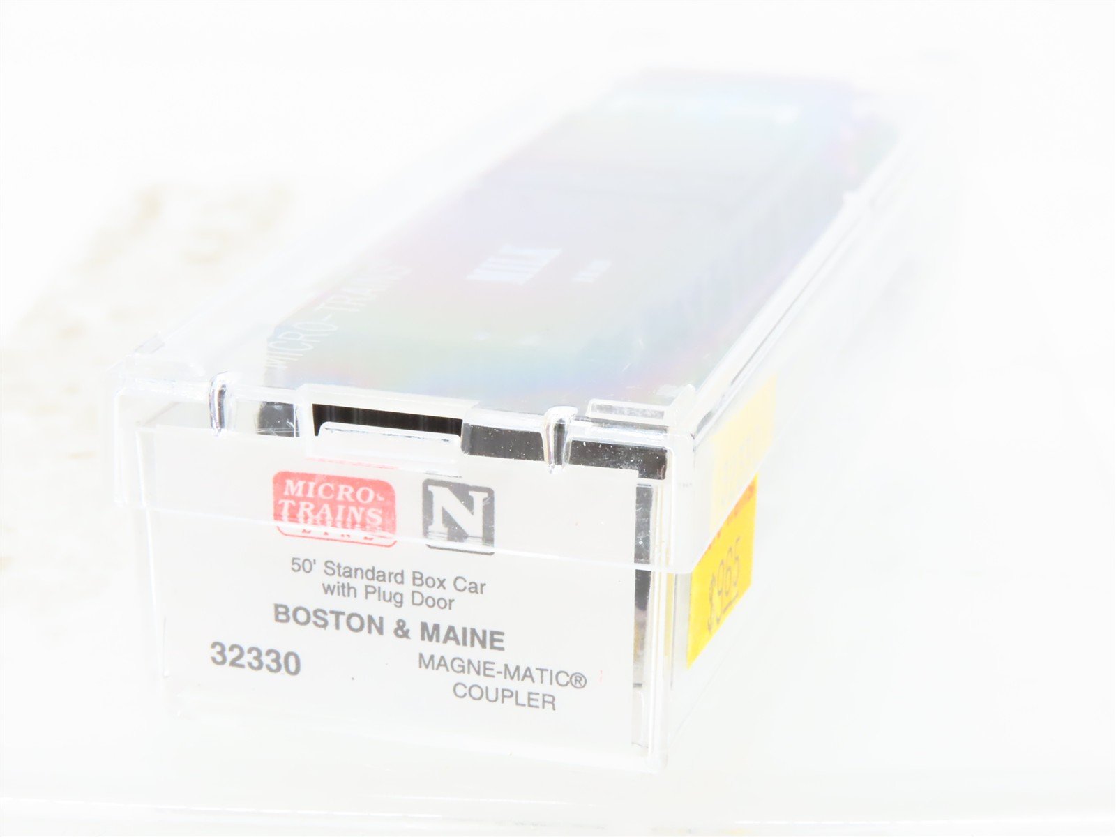 N Micro-Trains MTL 32330 BM Boston & Maine Milk 50' Plug Door Box Car #1919