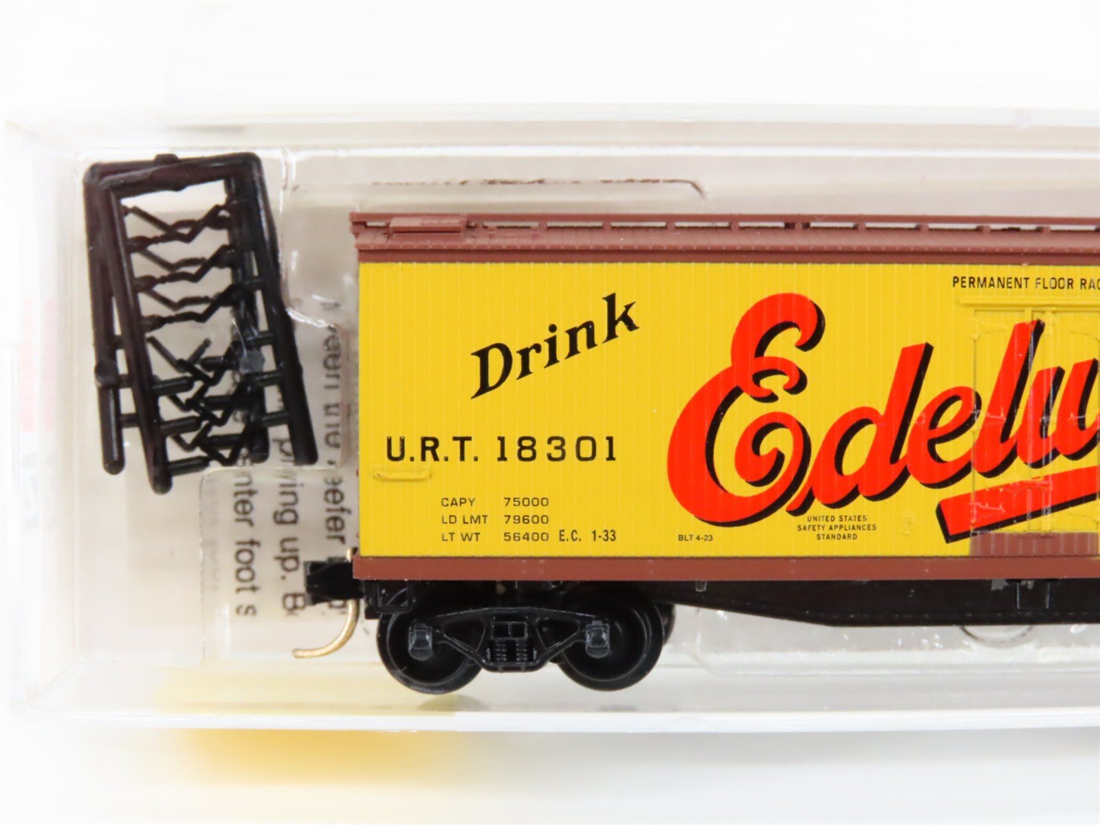 N Scale Micro-Trains MTL 49430 URT Edelweiss Brew 40' Wood Reefer #18301