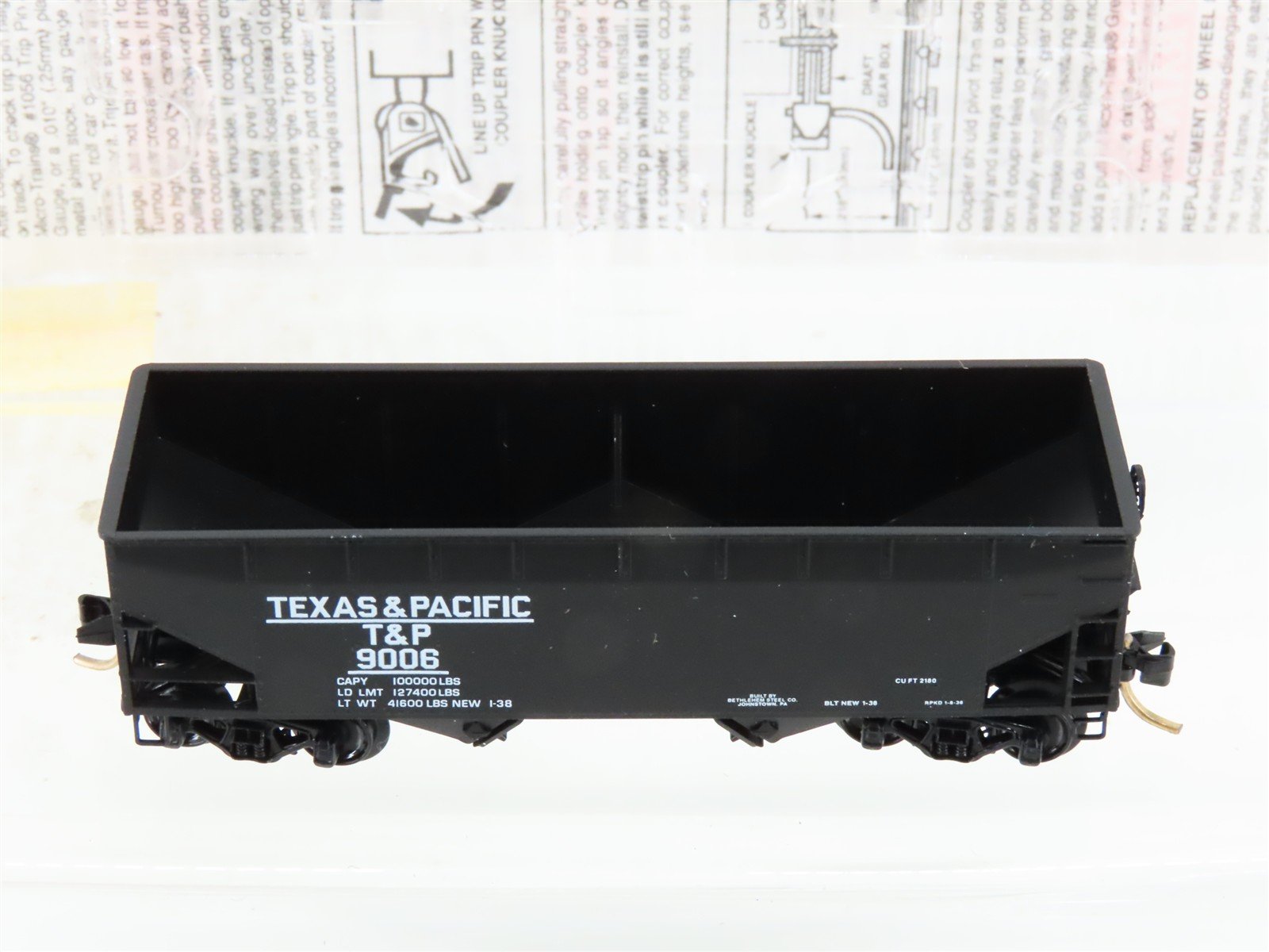 N Scale Micro-Trains MTL 55120 T&P Texas & Pacific 33' 2-Bay Open Hopper #9006