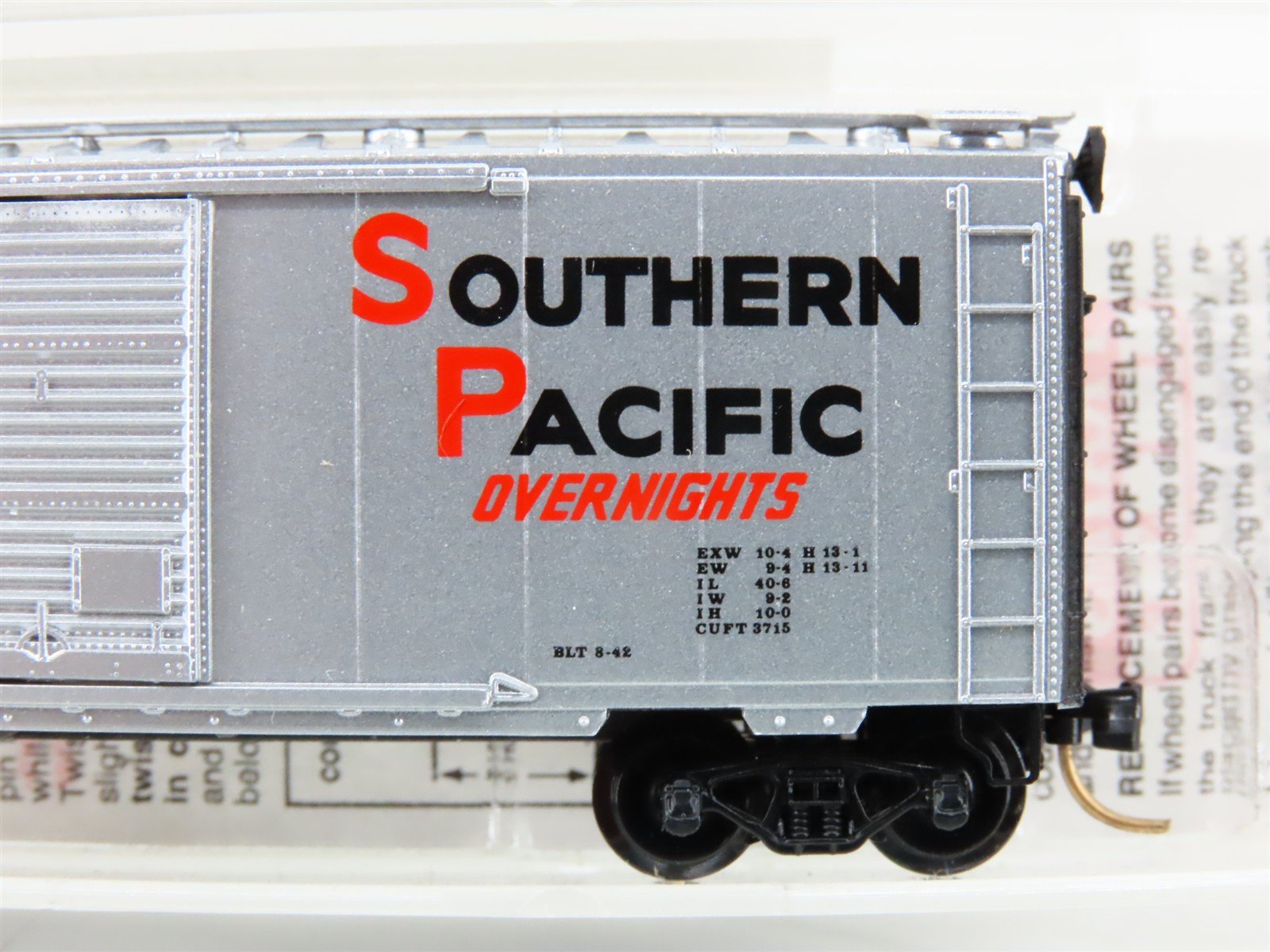 N Micro-Trains MTL 20760 SP Southern Pacific Overnights 40' Box Car #163324