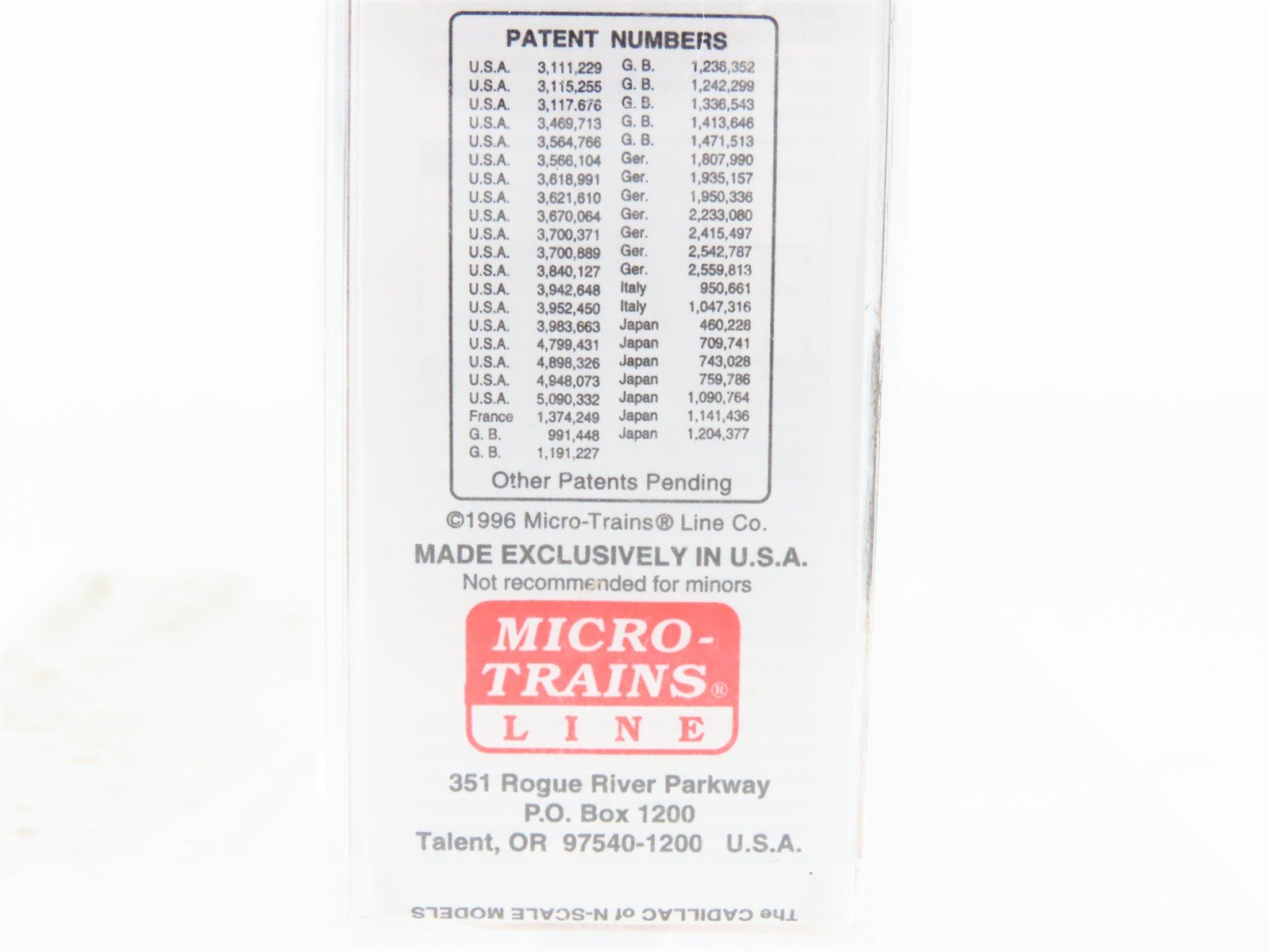 N Micro-Trains MTL 28040 CNJ Central Railroad of New Jersey 40' Box Car #17235