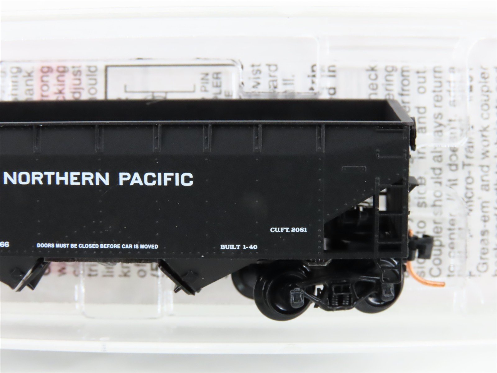 N Scale Micro-Trains MTL 55080 NP Northern Pacific 33' 2-Bay Hopper #70215