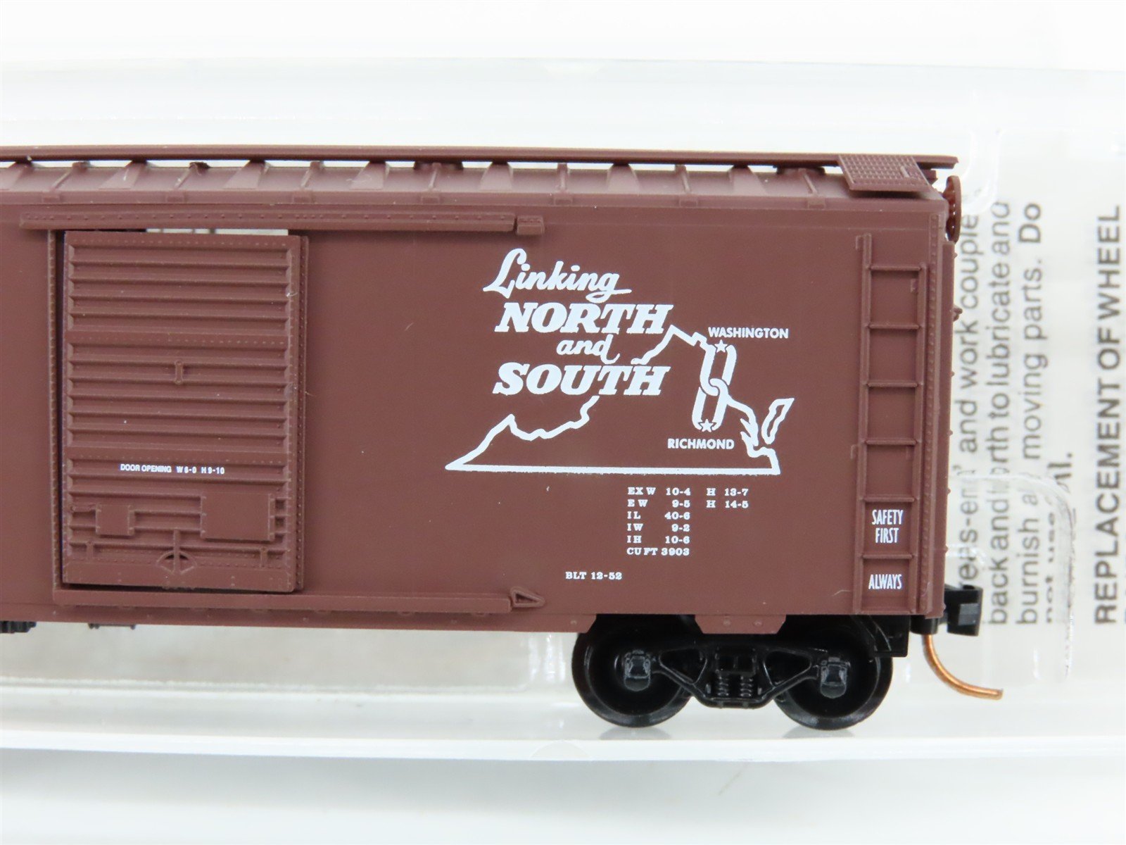 N Micro-Trains MTL 20516 RF&P Richmond Fredericksburg & Potomac Box Car #2838