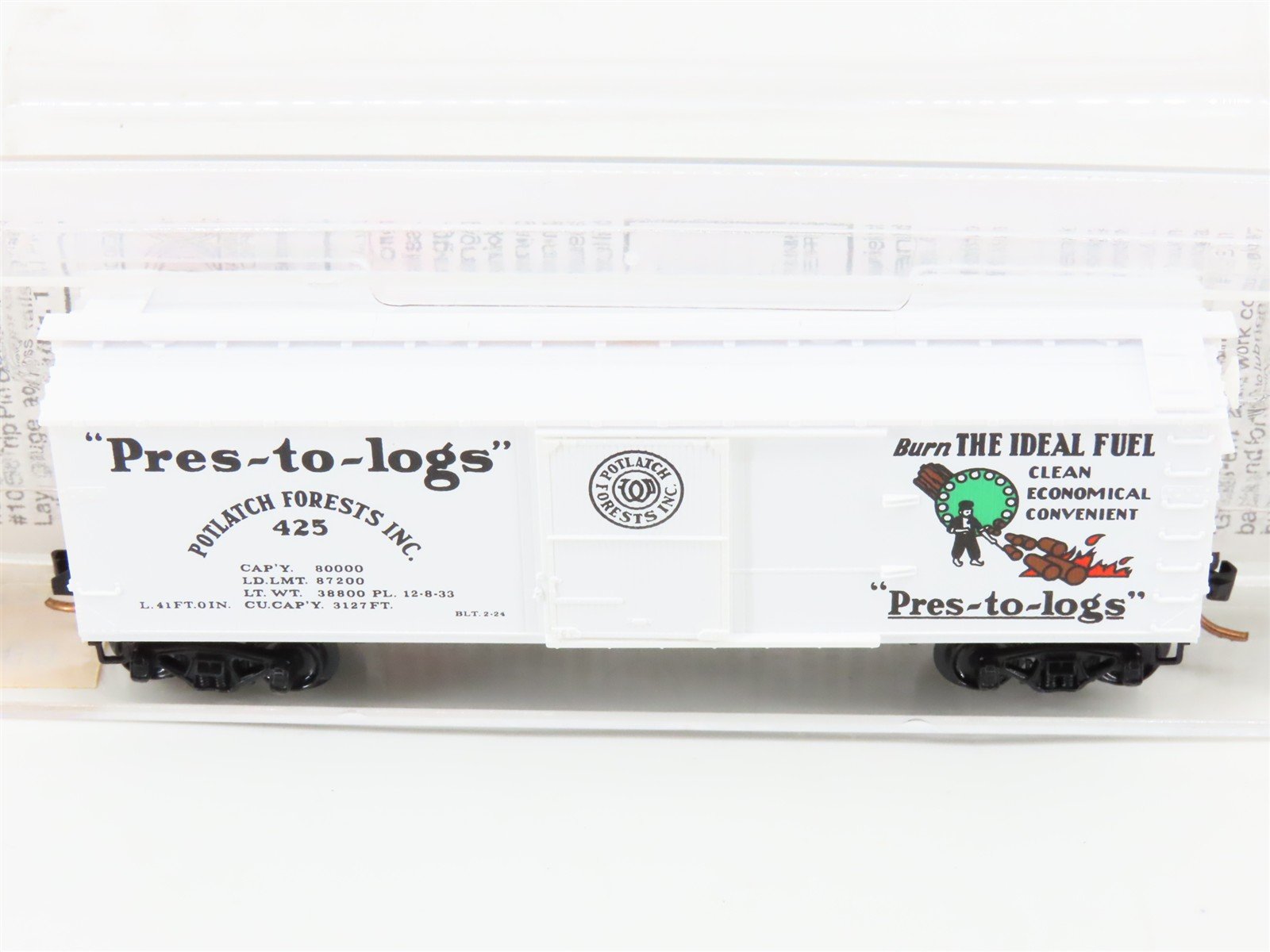 N Scale Micro-Trains 42060 Potlatch Forests, Inc. 40' Single Door Box Car #425