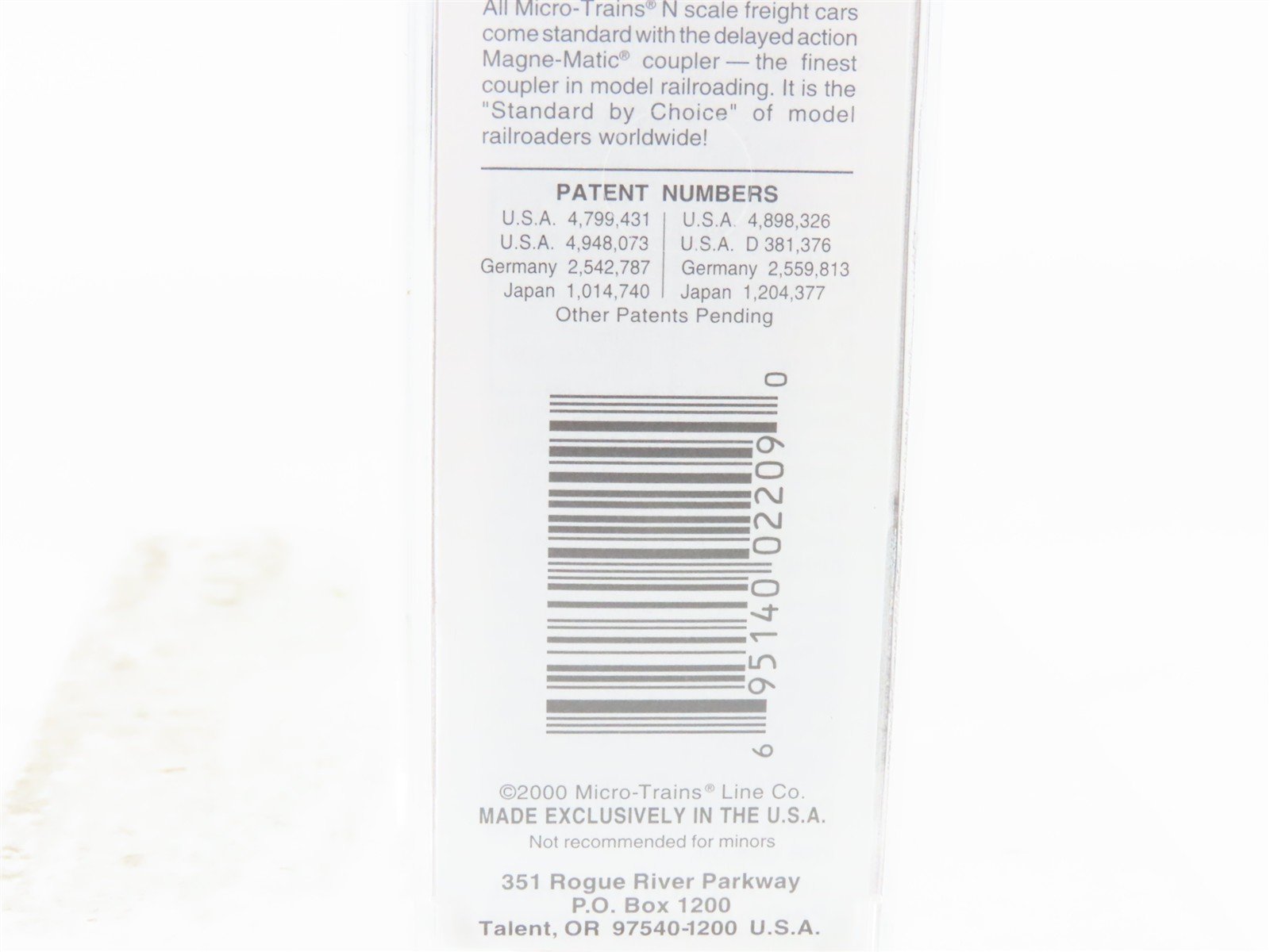 N Scale Micro-Trains MTL 32230 CNW Chicago & North Western 50' Box Car #152043