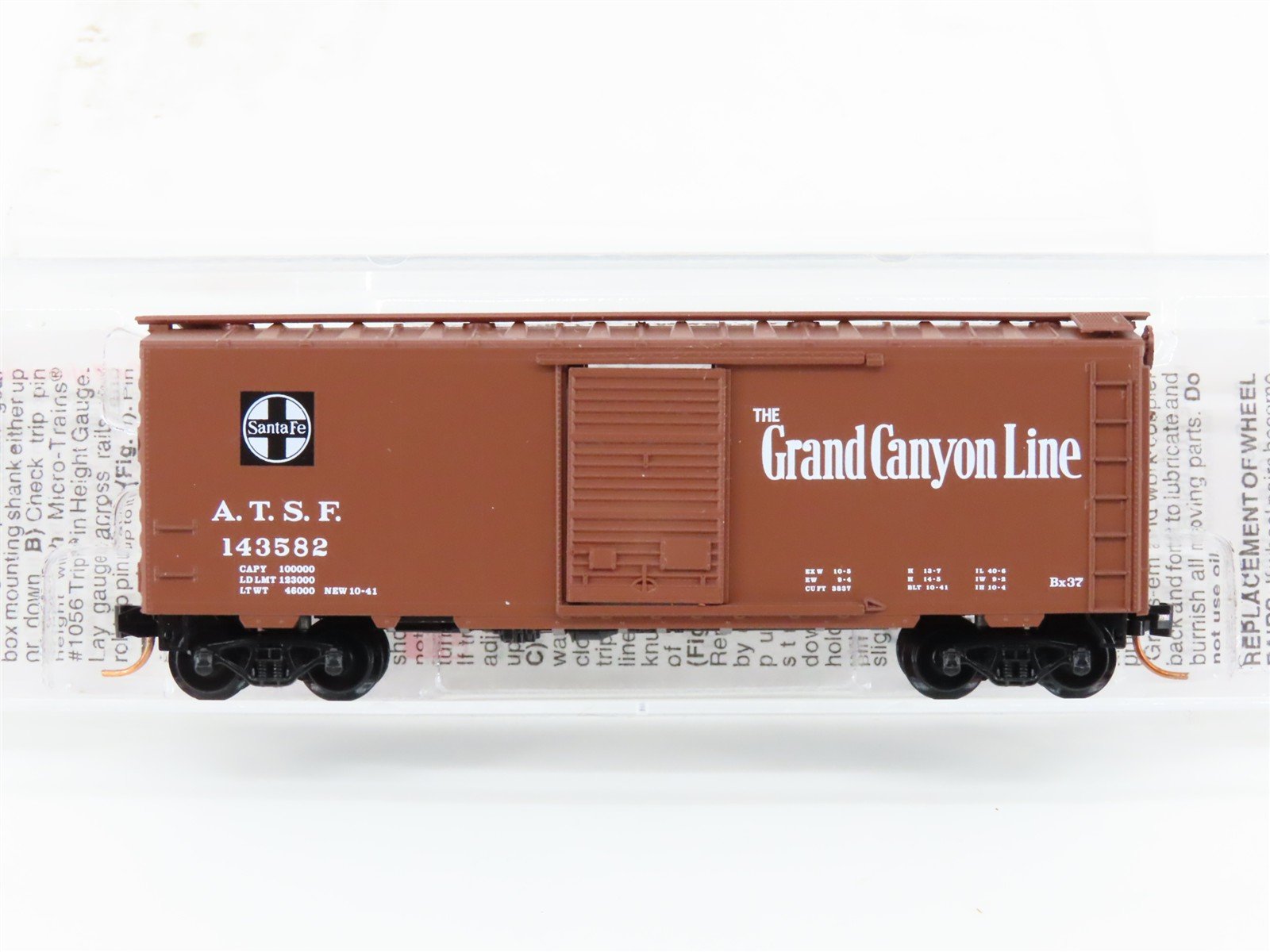 N Micro-Trains MTL 20060 ATSF Santa Fe Grand Canyon Line 40' Box Car #143582