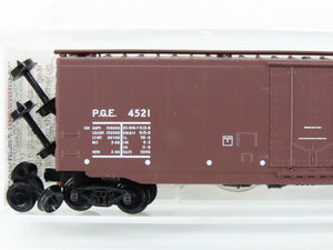 N Micro-Trains MTL 32260 PGE Pacific Great Eastern 50' Plug Door Box Car #4521