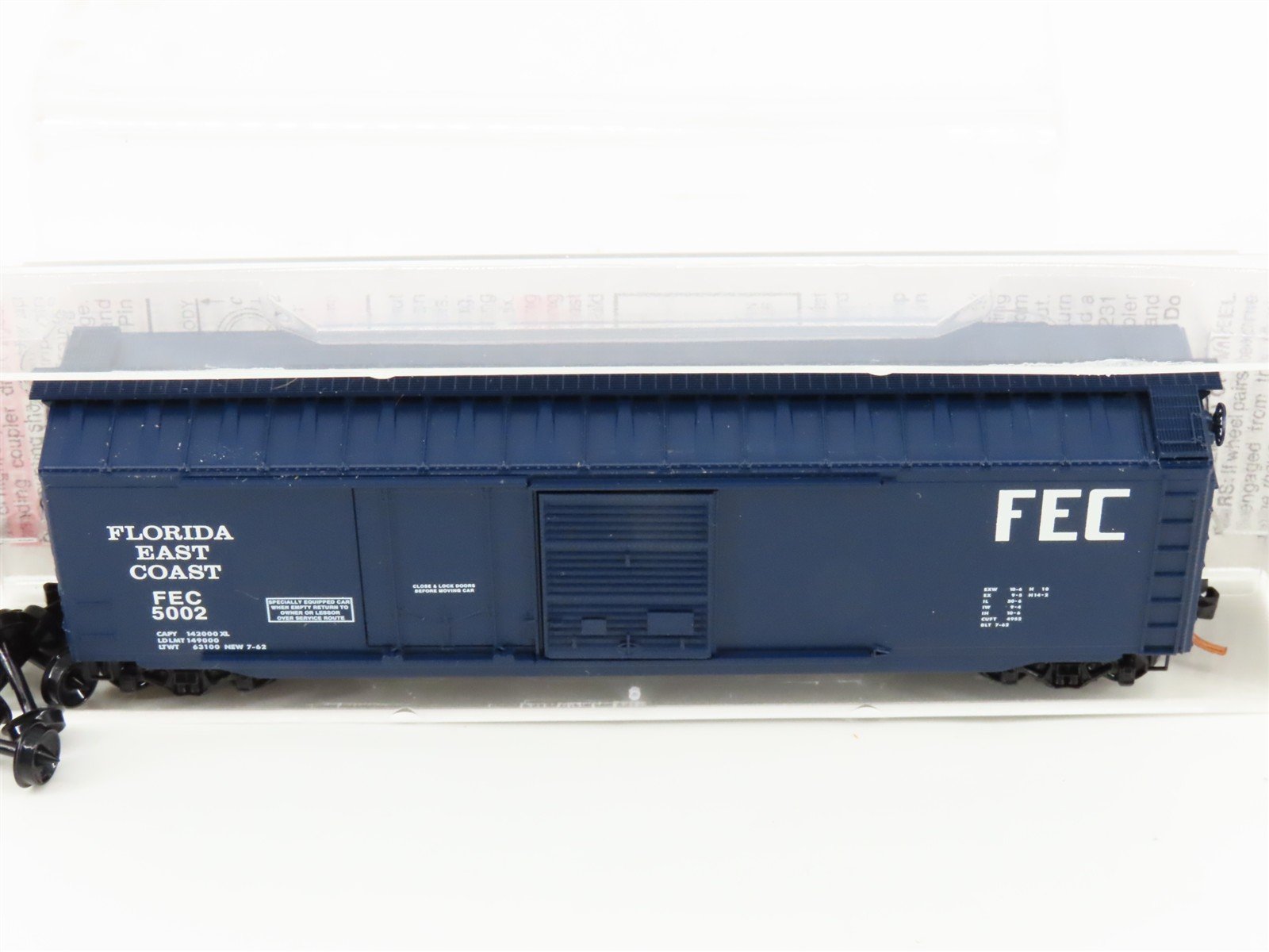 N Scale Micro-Trains MTL 33080 FEC Florida East Coast Railroad 50' Box Car #5002