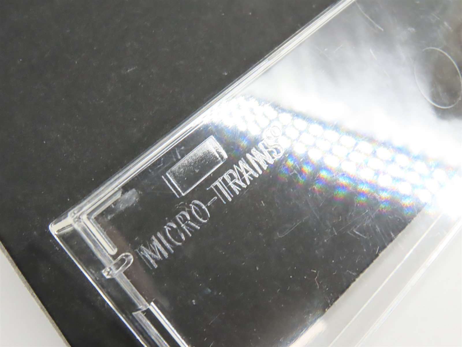 N Micro-Trains MTL 94090 SOO CP Rail 3-Bay Center Flow Covered Hopper #116960
