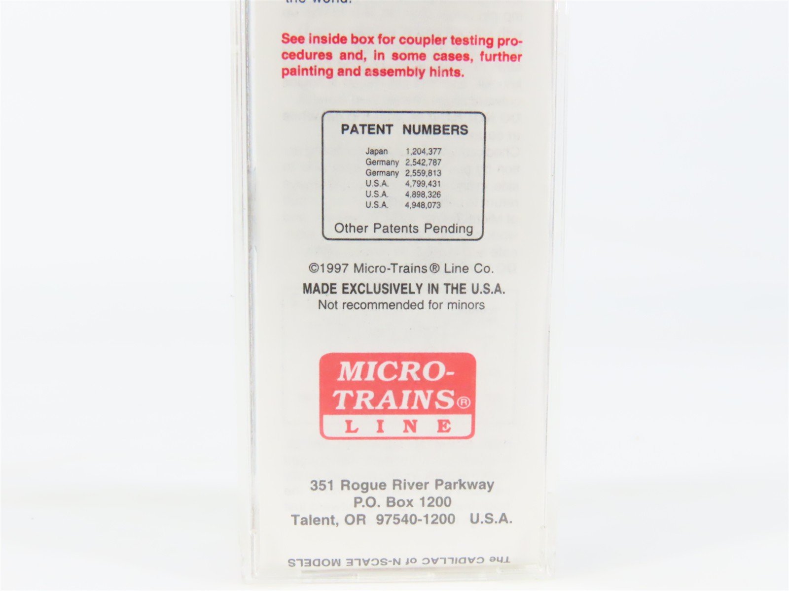 N Micro-Trains MTL 94090 SOO CP Rail 3-Bay Center Flow Covered Hopper #116960