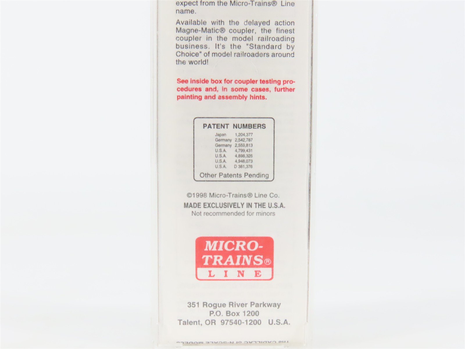 N Scale Micro-Trains MTL 74040 CP Canadian Pacific 40' Plug Door Box Car #285606
