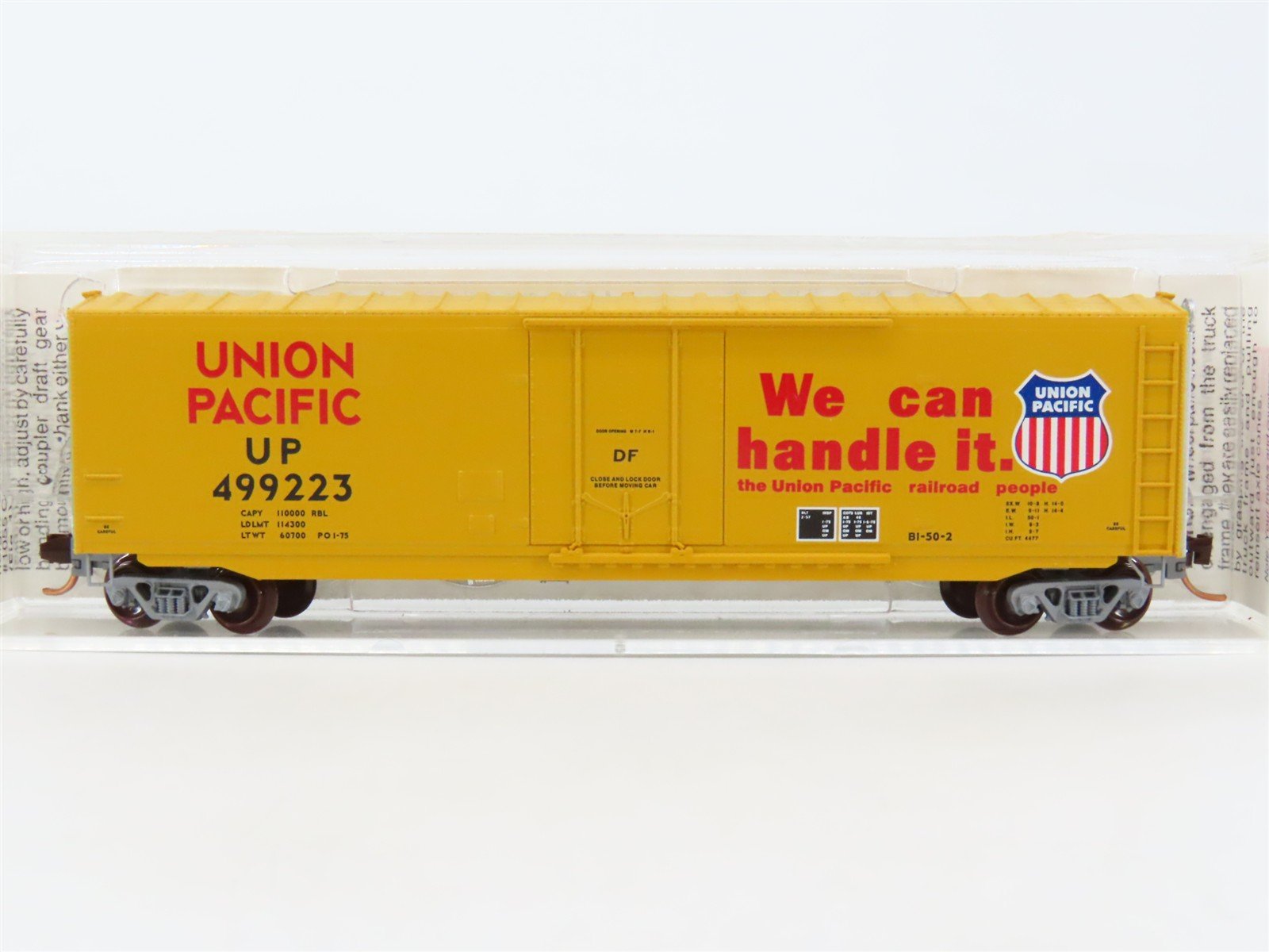 N Scale Micro-Trains MTL 38300 UP Union Pacific 50' Plug Door Box Car #499223