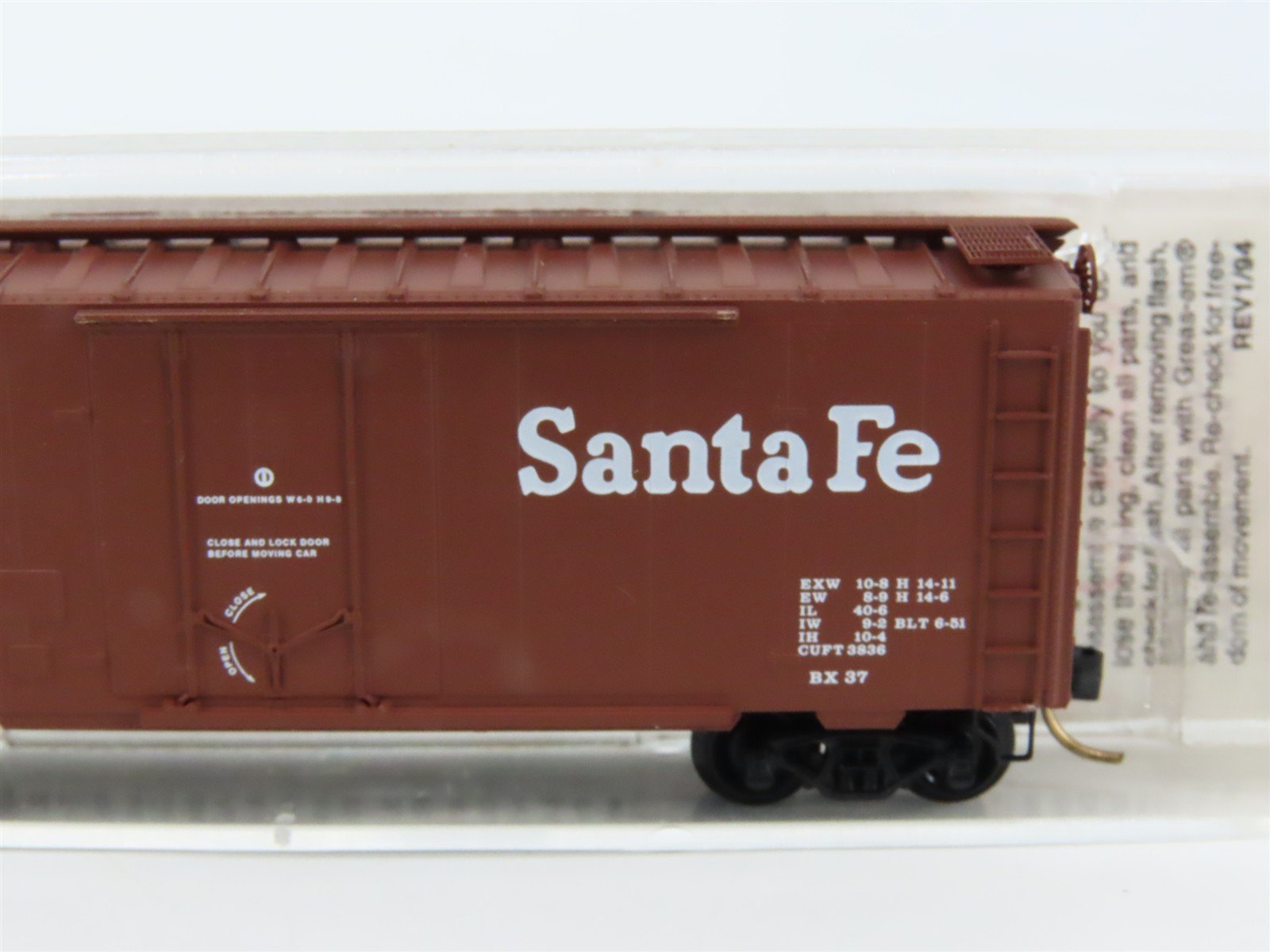 N Scale Micro-Trains MTL 21110 ATSF Santa Fe 40' Plug Door Box Car #149953
