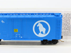 N Scale Micro-Trains MTL 21040 GN Great Northern 40' Plug Door Box Car #6619