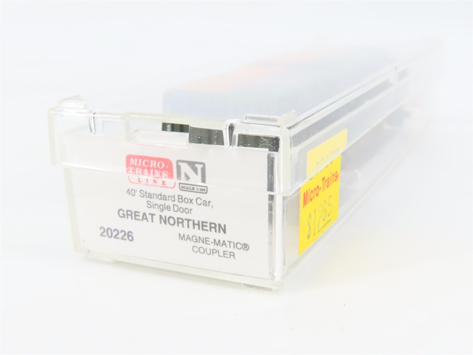 N Scale Micro-Trains MTL 20226 GN Great Northern 40' Single Door Box Car #2533