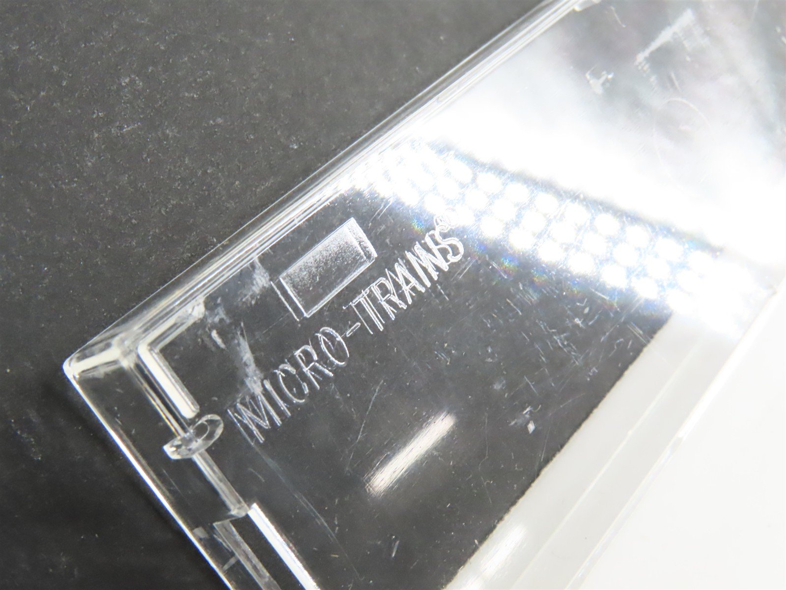 N Scale Micro-Trains MTL 20760 SP Southern Pacific Overnights Box Car #163324