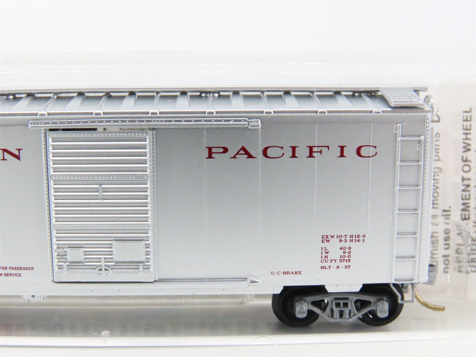 N Scale Micro-Trains MTL 20546 CP Canadian Pacific 40' Single Door Box Car #4901