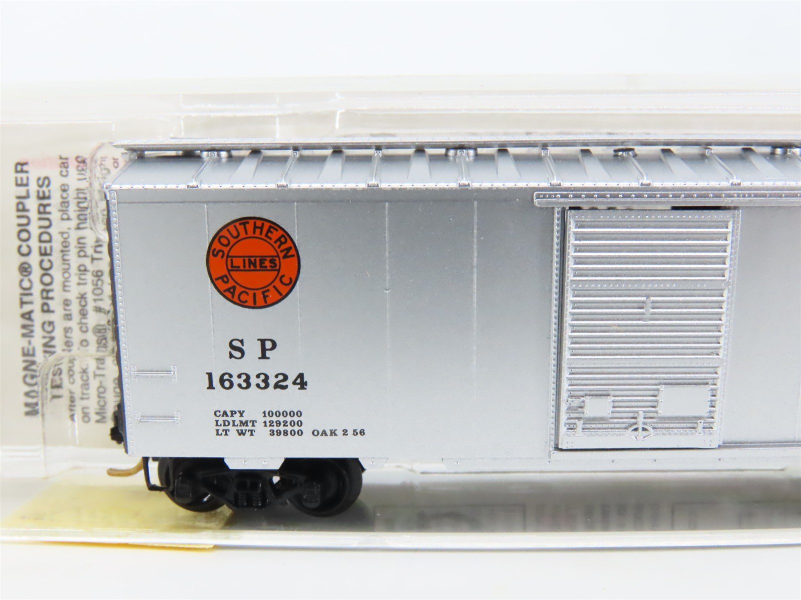 N Scale Micro-Trains MTL 20760 SP Southern Pacific Overnights Box Car #163324