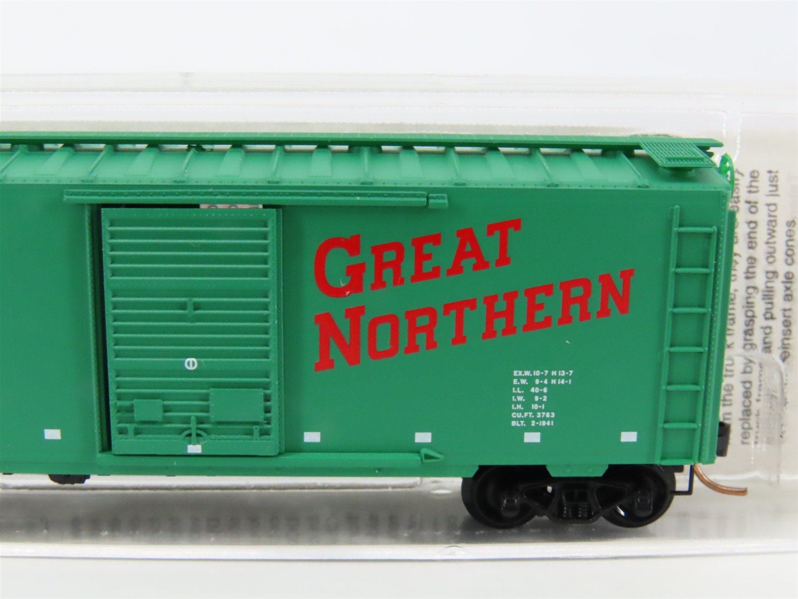 N Scale Micro-Trains MTL 20420 GN Great Northern 40' Single Door Box Car #27163
