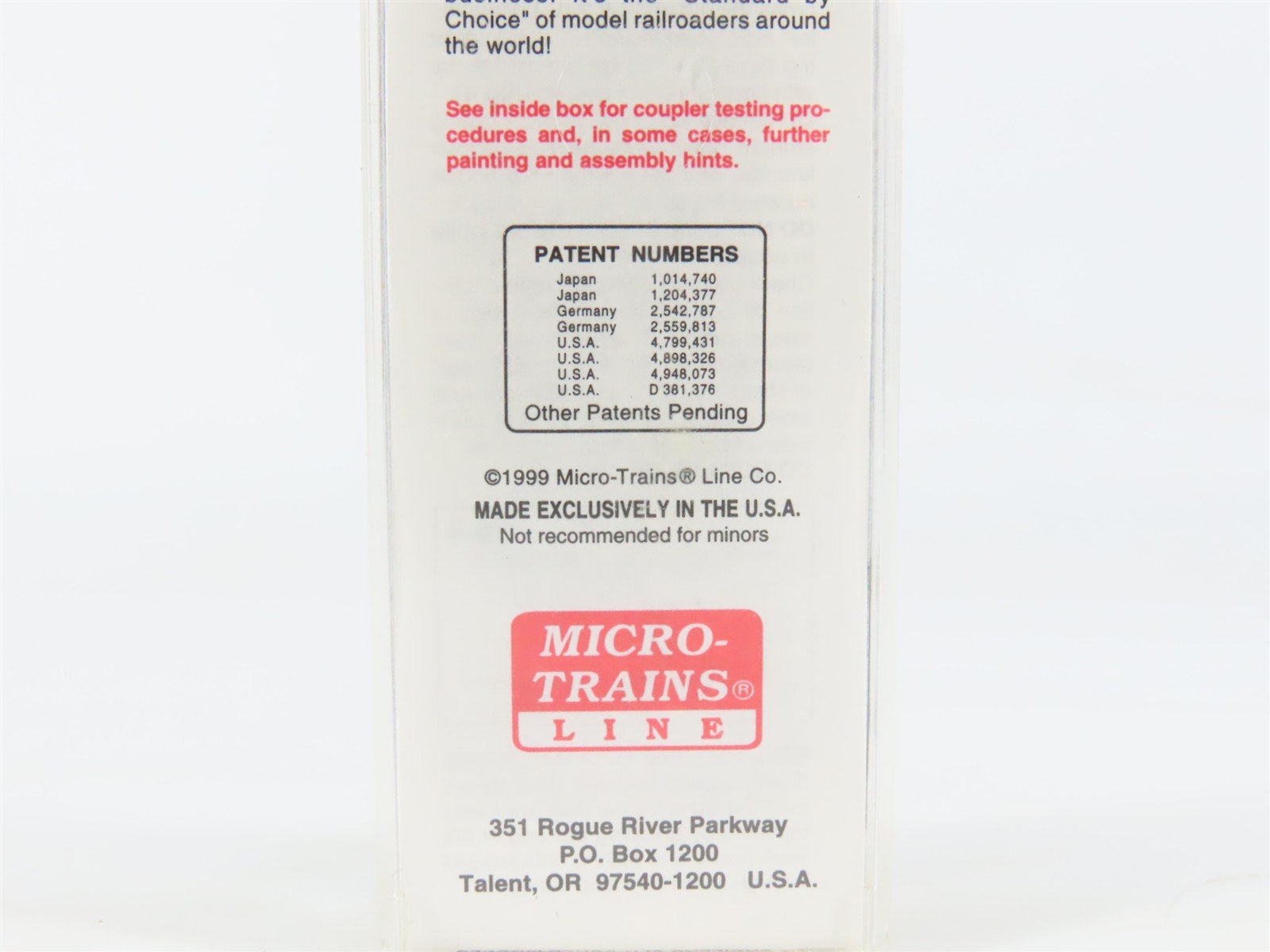 N Scale Micro-Trains MTL 94160 GN Great Northern 3-Bay Covered Hopper #171747