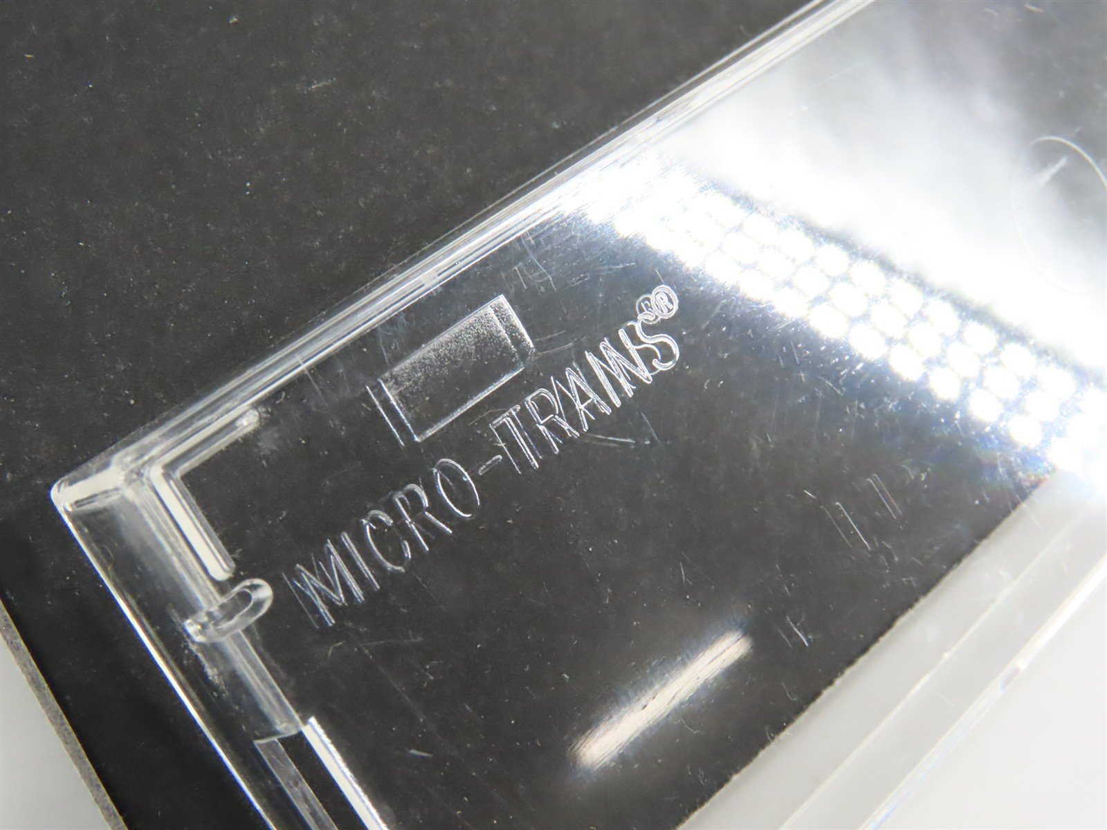 N Scale Micro-Trains MTL 74030 GN Great Northern 40' Plug Door Box Car #6646