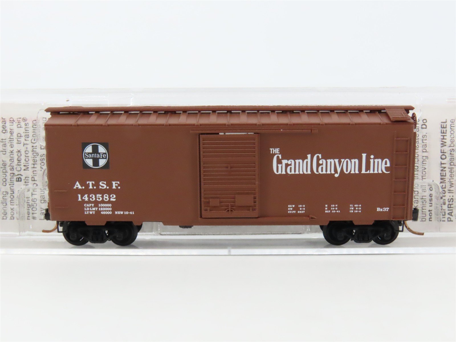 N Scale Micro-Trains MTL 20060 ATSF Santa Fe Grand Canyon Line Box Car #143582