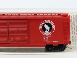 N Scale Micro-Trains MTL 23060 GN Great Northern 40' Double Door Box Car #3270
