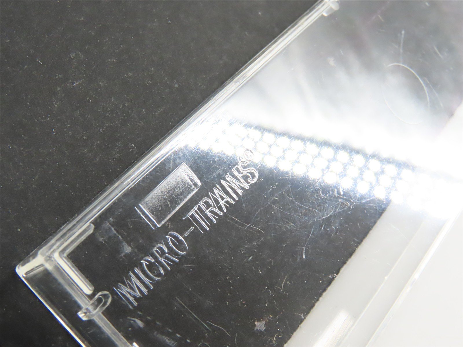 N Scale Micro-Trains MTL 32050/4 ATSF Santa Fe 50' Plug Door Box Car #6181