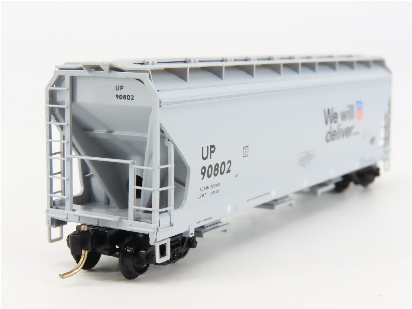 N Scale Micro-Trains MTL 94120 UP Union Pacific 3-Bay Covered Hopper #90802