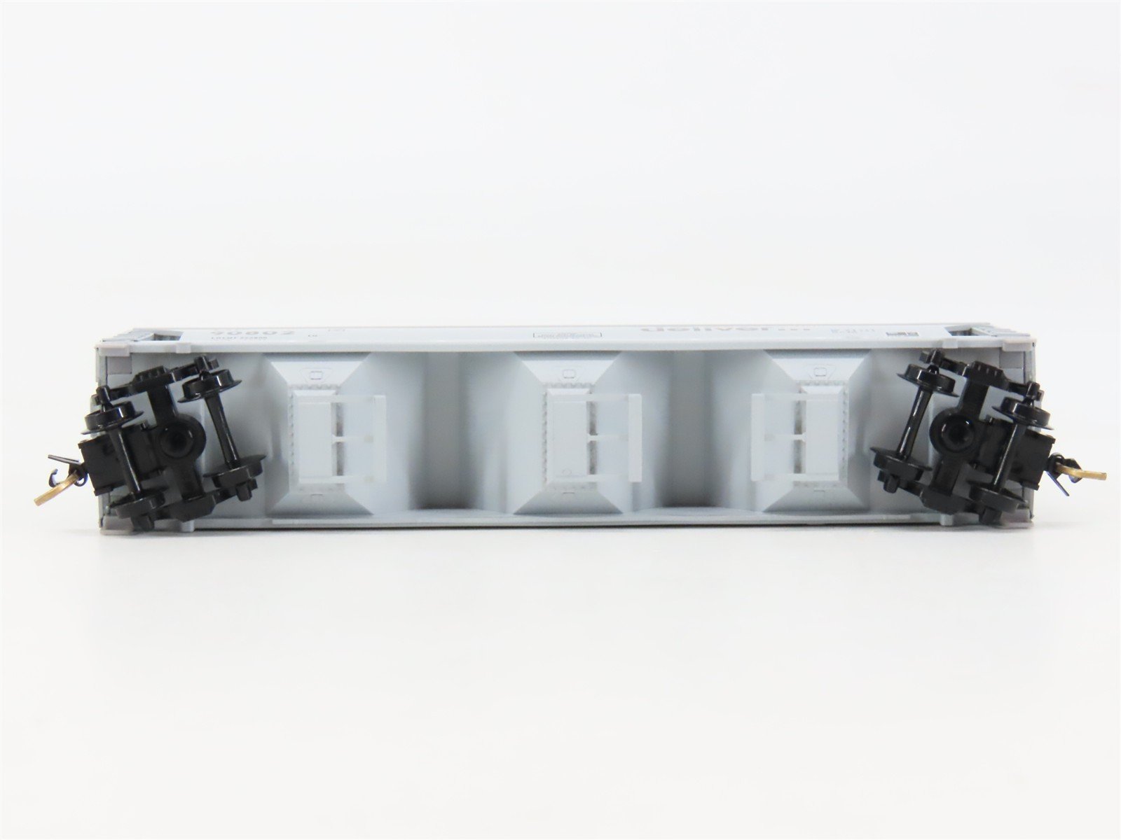 N Scale Micro-Trains MTL 94120 UP Union Pacific 3-Bay Covered Hopper #90802
