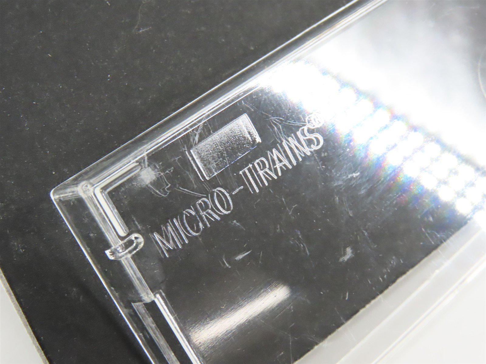 N Scale Micro-Trains MTL 74010 CP Rail 40' Plug Door Box Car #165204