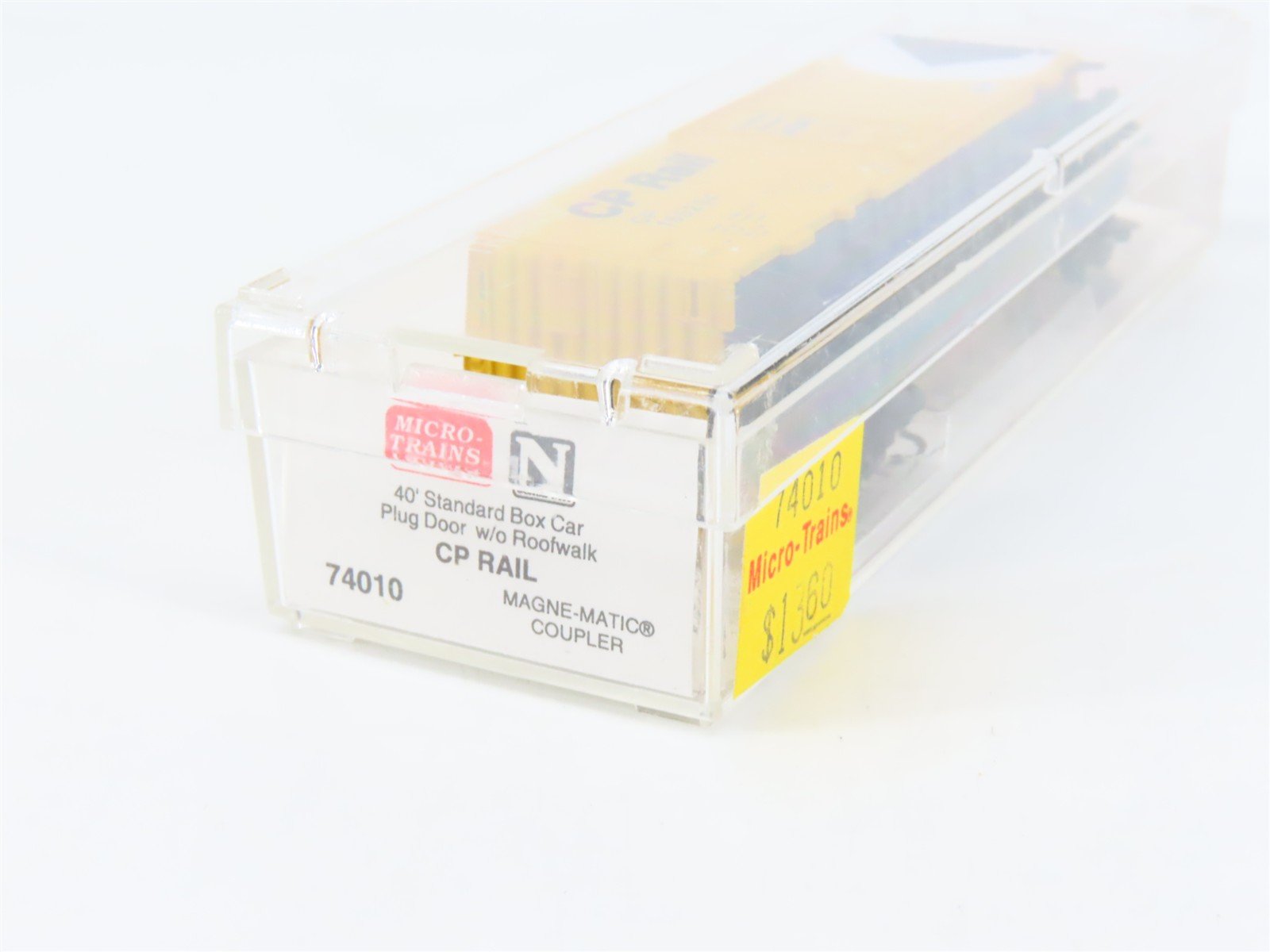 N Scale Micro-Trains MTL 74010 CP Rail 40' Plug Door Box Car #165204