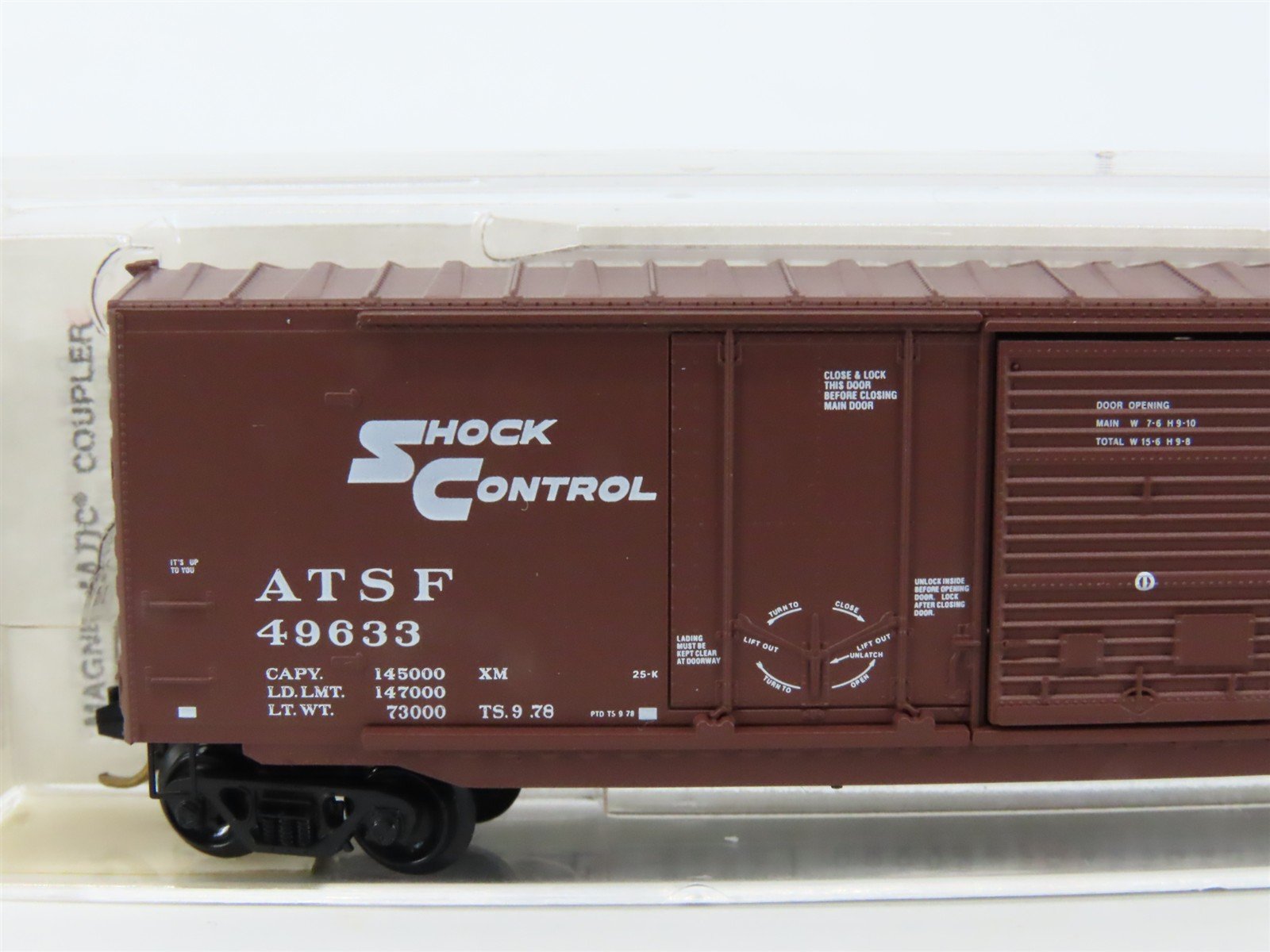 N Scale Micro-Trains MTL 76030 ATSF Santa Fe Railroad 50' Box Car #49633