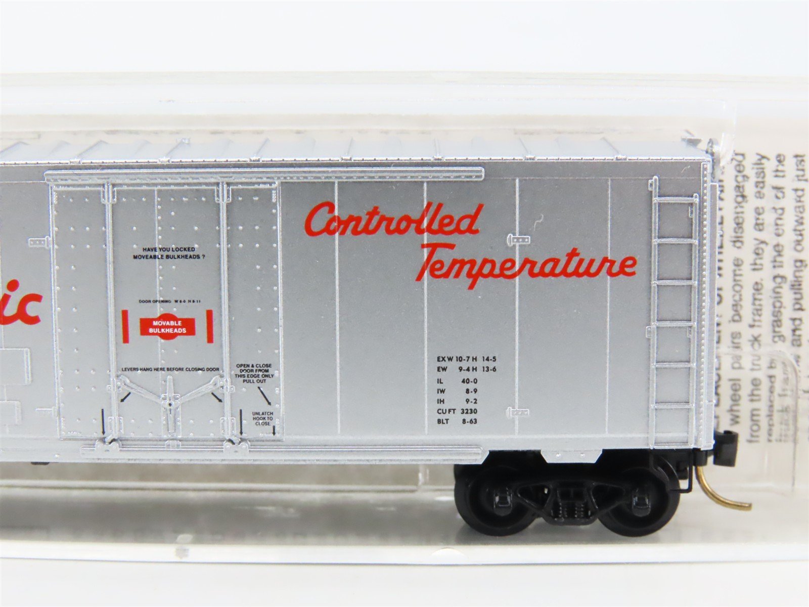 N Micro-Trains MTL 74040/1 CP Canadian Pacific 40' Plug Door Box Car #285608