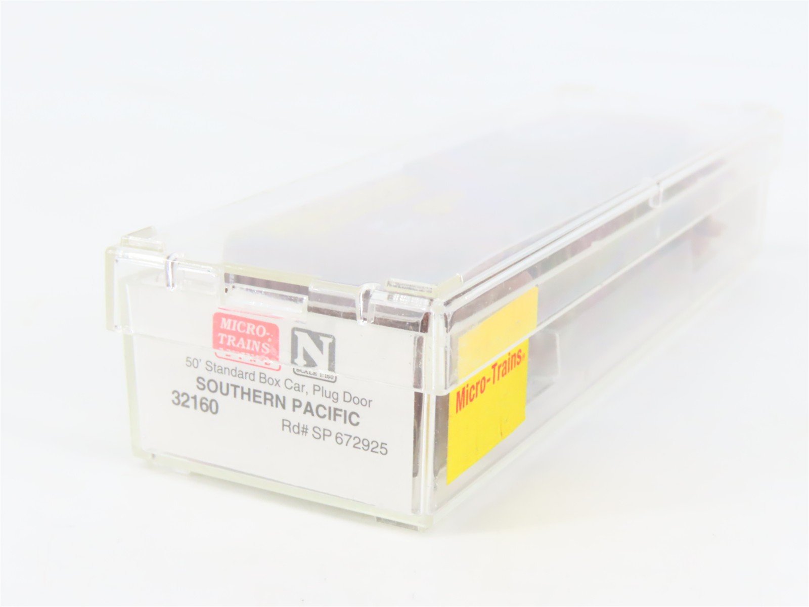 N Scale Micro-Trains MTL 32160 SP Southern Pacific 50' Plug Door Box Car #672925