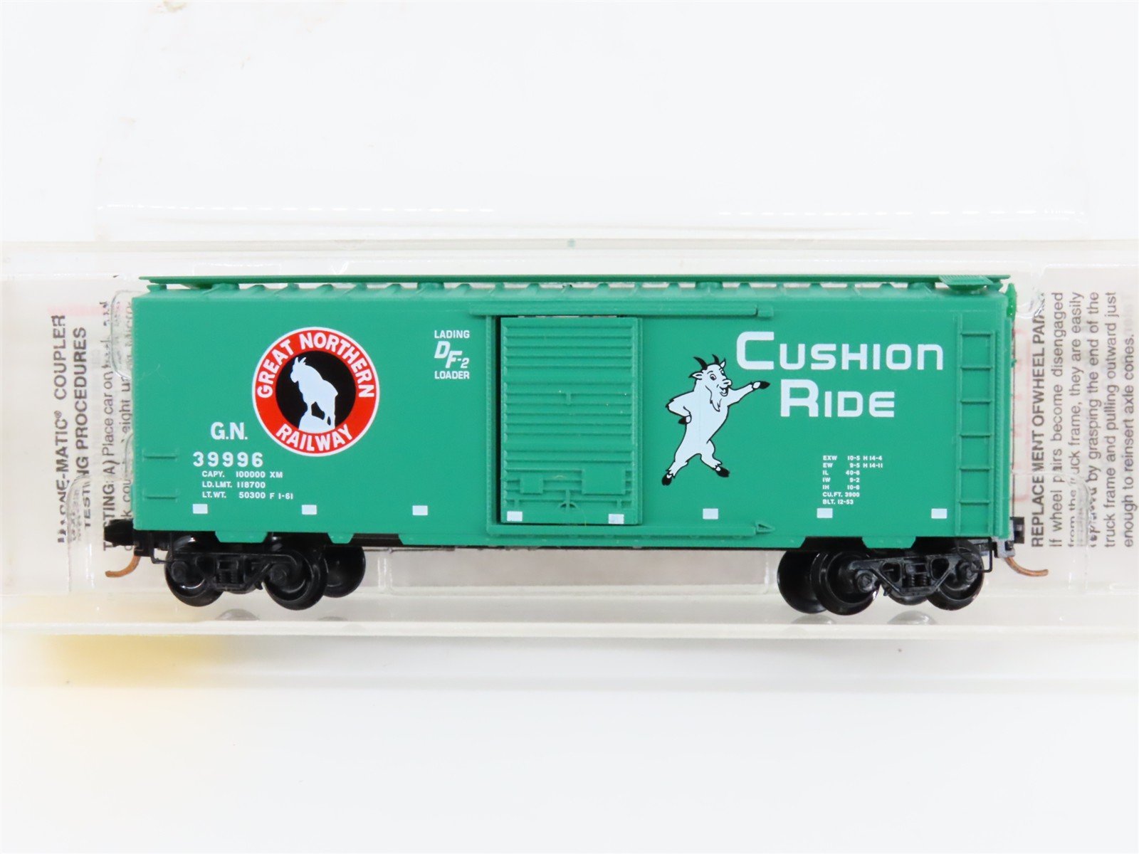 N Scale Micro-Trains MTL 20680 GN Great Northern 40' Single Door Box Car #39996