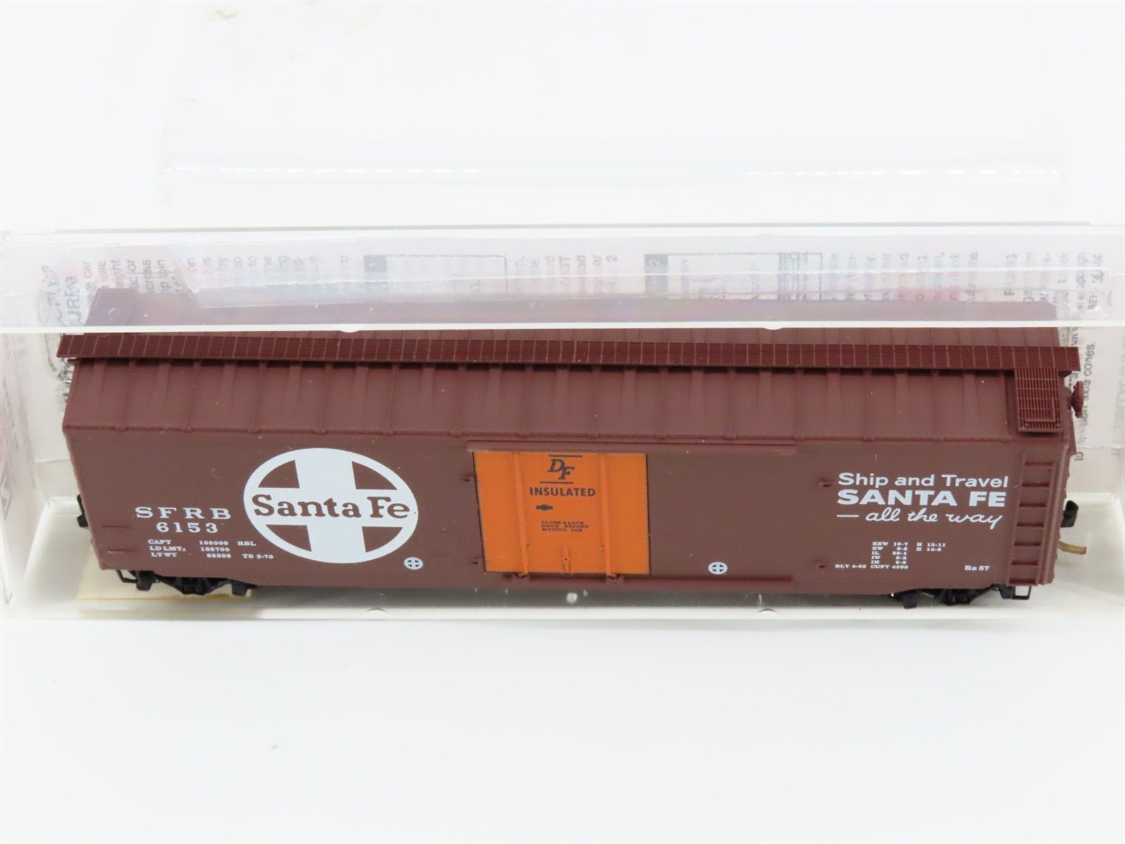 N Scale Micro-Trains MTL 32050/1 SFRB Santa Fe 50' Plug Door Box Car #6153