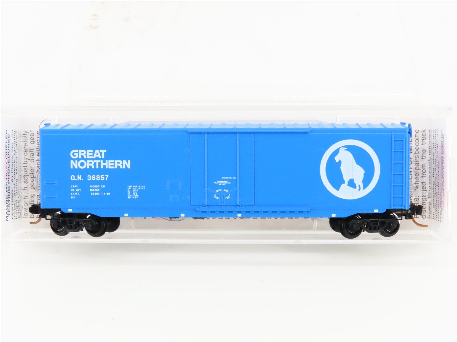 N Scale Micro-Trains MTL 38270 GN Great Northern 50' Plug Door Box Car #36857