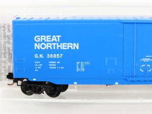 N Scale Micro-Trains MTL 38270 GN Great Northern 50' Plug Door Box Car #36857