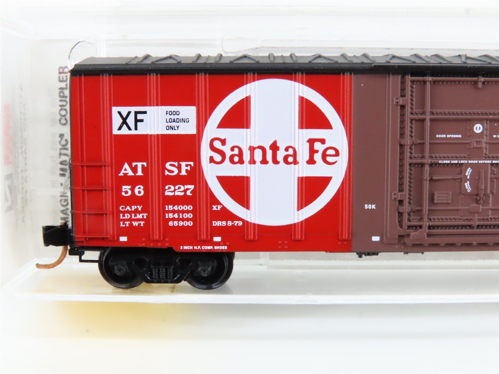 N Scale Micro-Trains MTL 27270 ATSF Santa Fe 50' Plug Door Box Car #56227