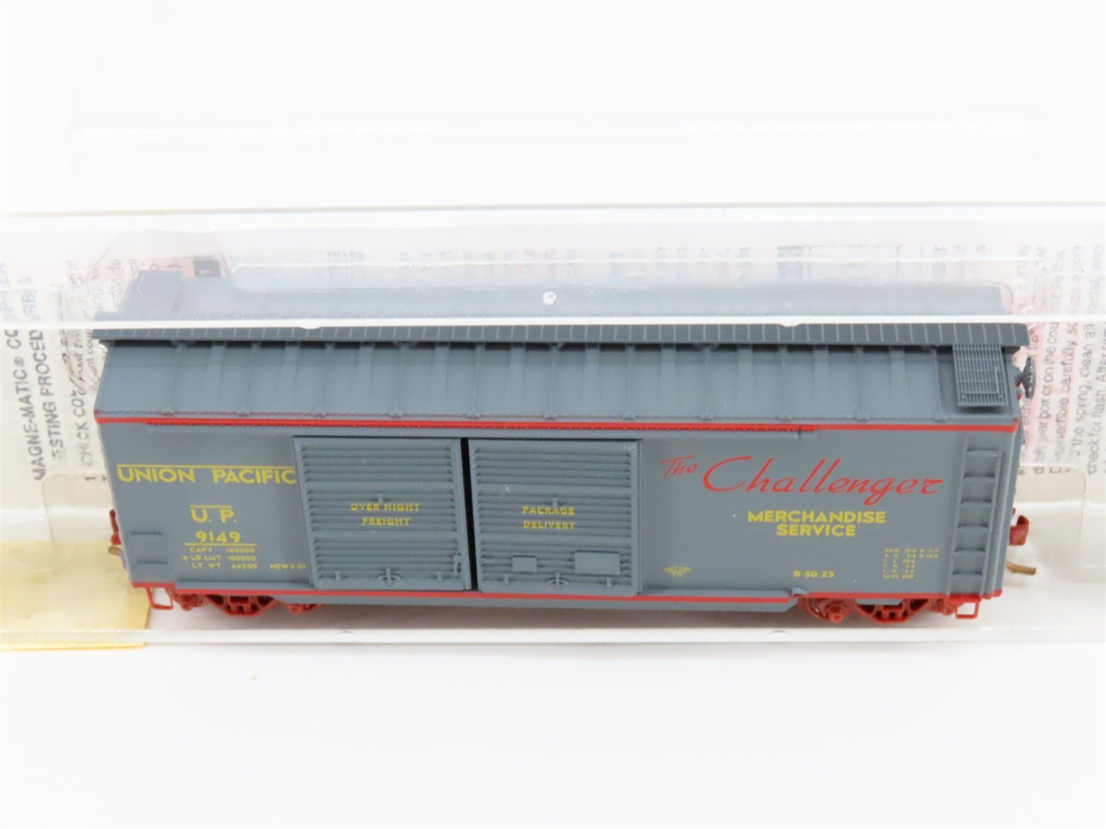 N Scale Micro-Trains MTL 23230 UP Union Pacific Challenger 40' Box Car #9149