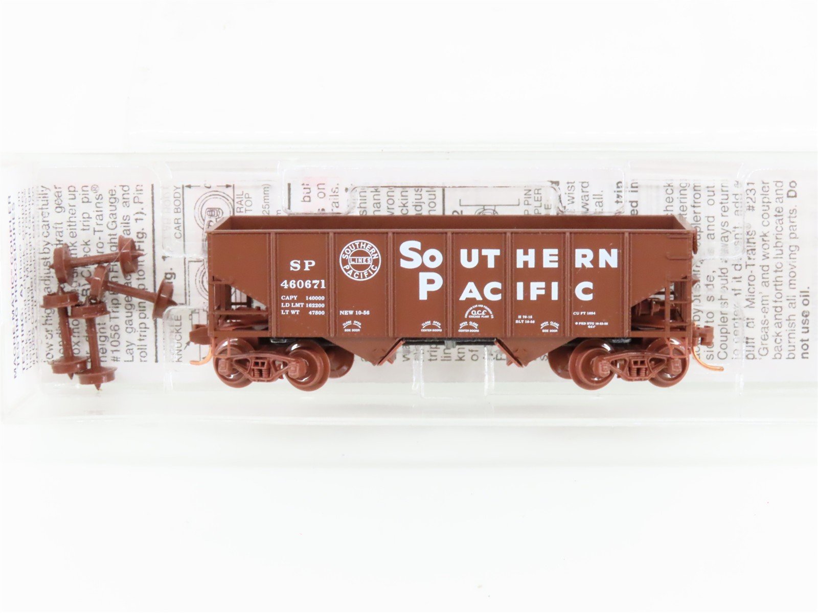 N Scale Micro-Trains MTL 56340 SP Southern Pacific 33' 2-Bay Open Hopper #460671