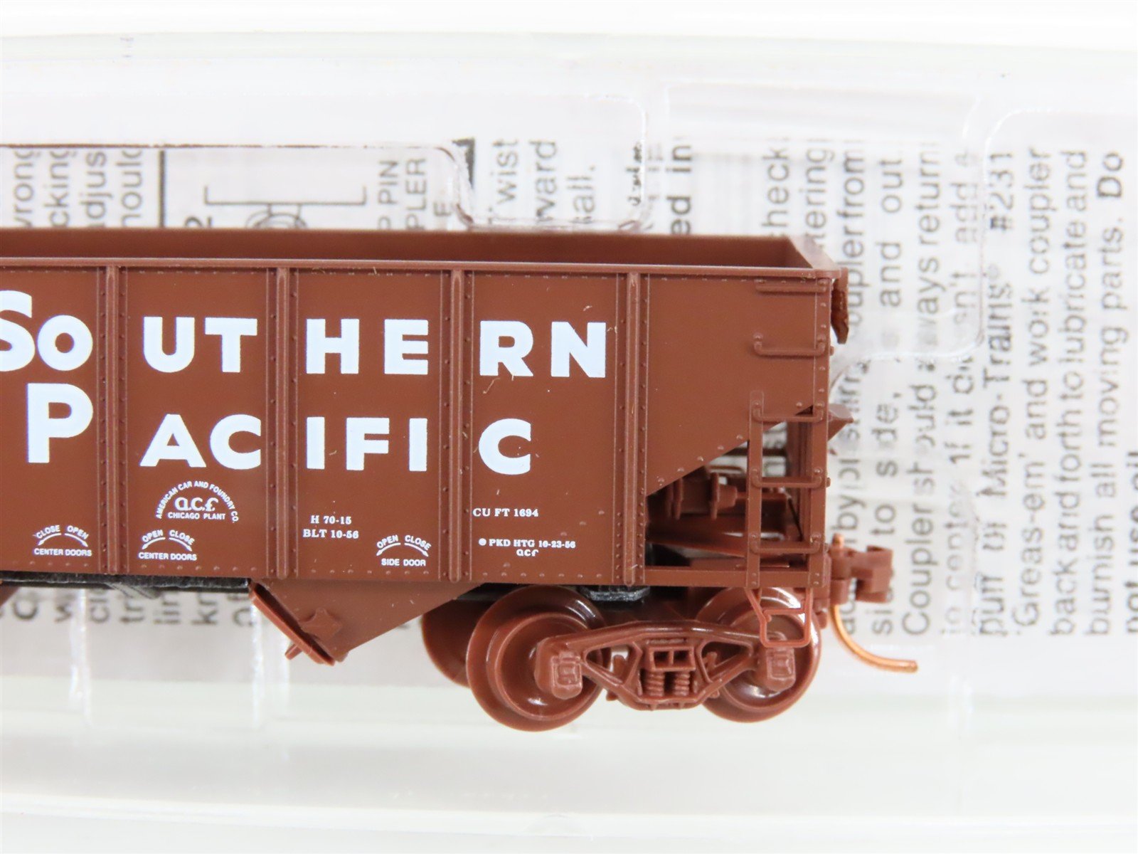 N Scale Micro-Trains MTL 56340 SP Southern Pacific 33' 2-Bay Open Hopper #460671