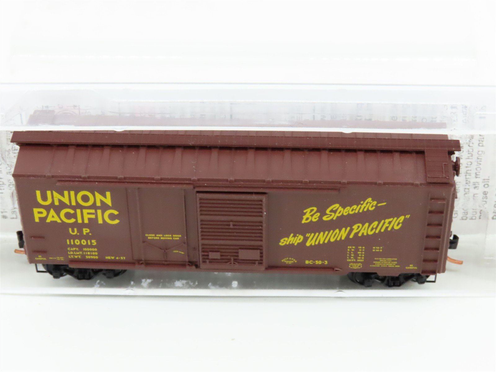 N Scale Micro-Trains MTL 22030 UP Union Pacific Railroad 40' Box Car #110015