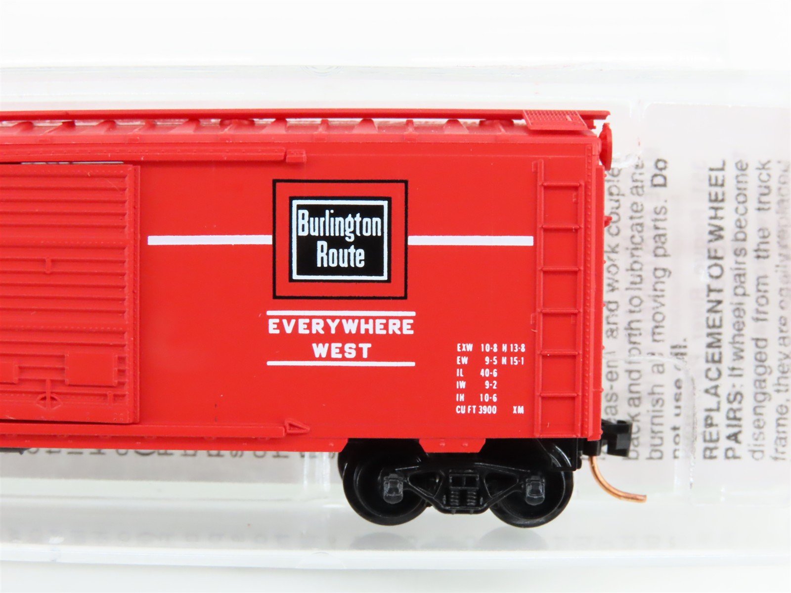 N Micro-Trains MTL 20170 CB&Q Burlington Route 40' Single Door Box Car #62944