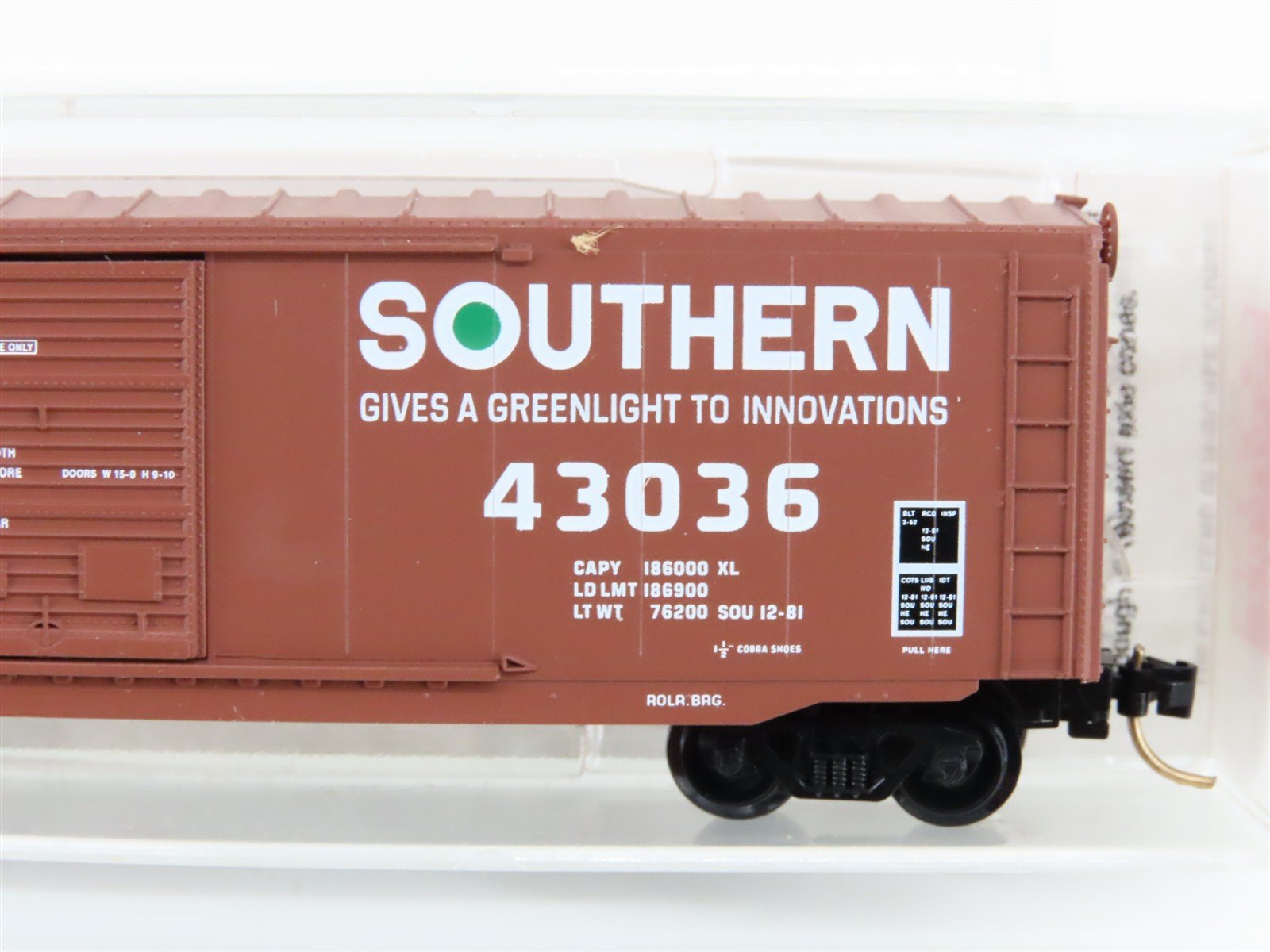 N Micro-Trains MTL 37030 SOU Southern Railway 50' Double Door Box Car #43036
