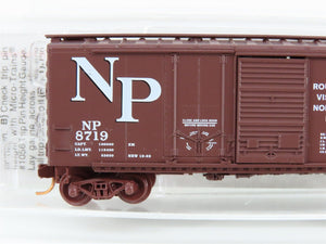 N Scale Micro-Trains MTL 22040 NP Northern Pacific Railway 40' Box Car #8719