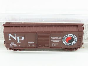 N Scale Micro-Trains MTL 22040 NP Northern Pacific Railway 40' Box Car #8719